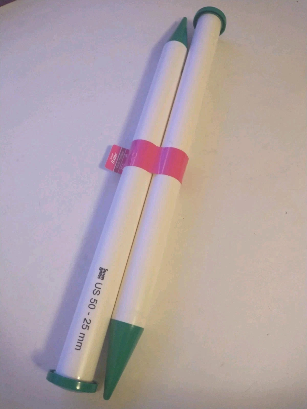 Susan Bates Knitting Needles Luxite Plastic 14" US 50 25mm Coats & Clark 11514
