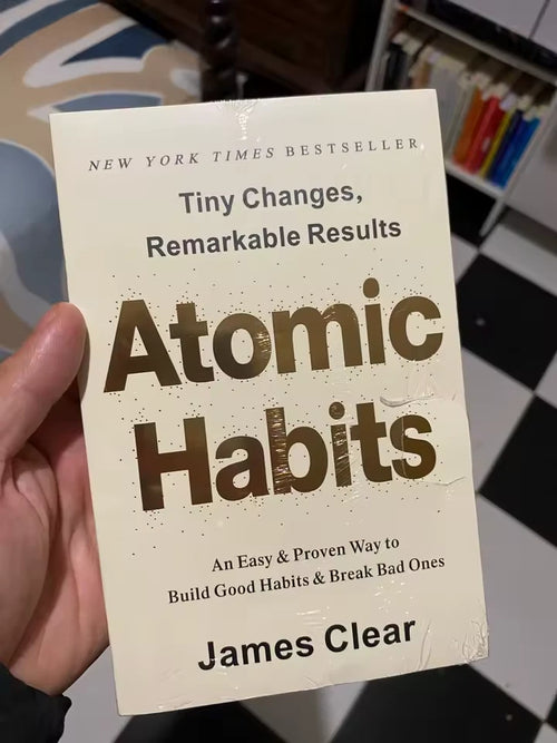 Atomic Habits by James Clear Build Good Habits (paperback)